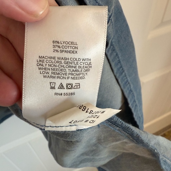 EXPRESS blue chambray boho mini dress women's M - Picture 8 of 8